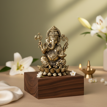 Antique Brass Lord Ganesha Idol – Lotus Base Pooja Murti