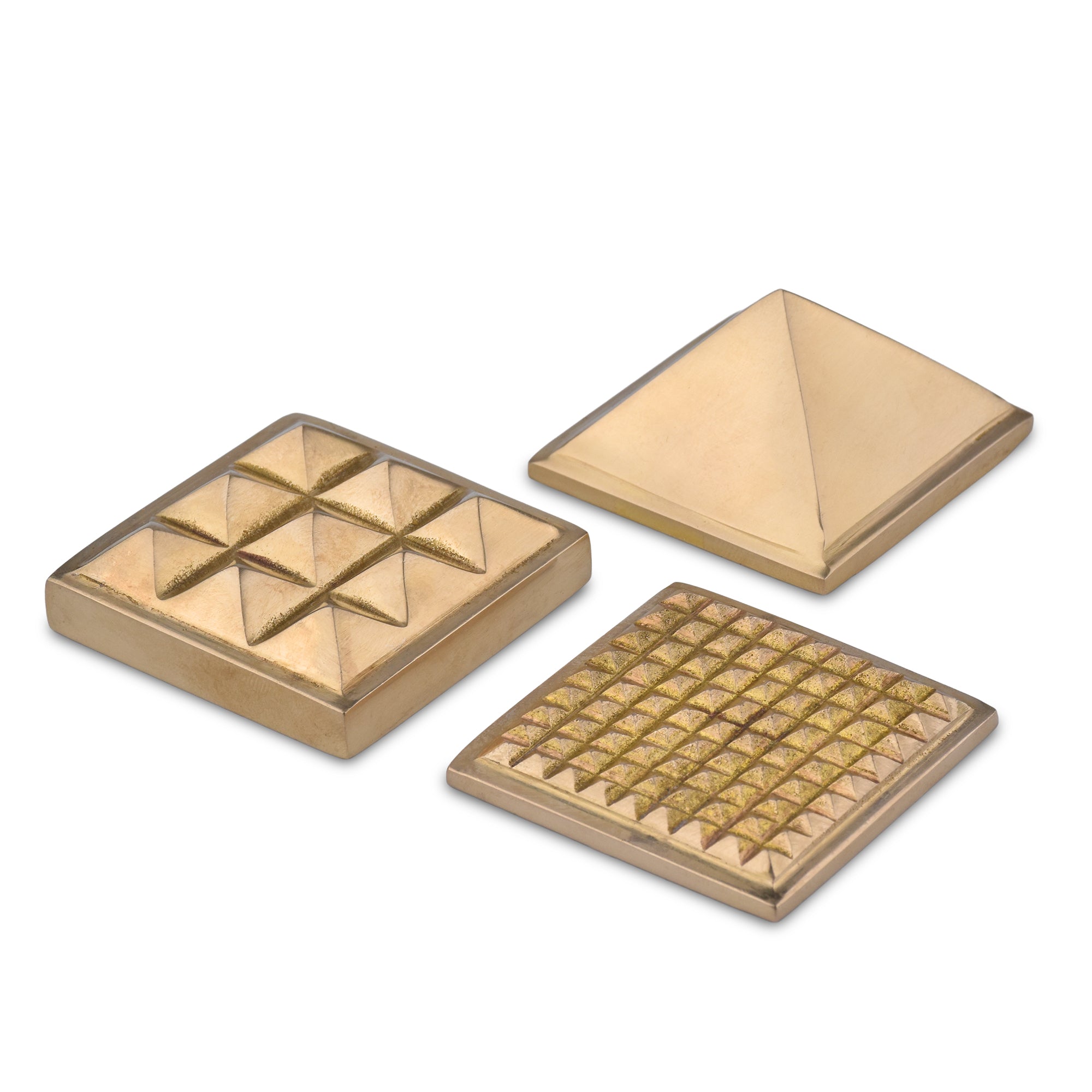 Brass Pyramid – Vastu & Energy Balancing Tool for Home or Office- 2 inches